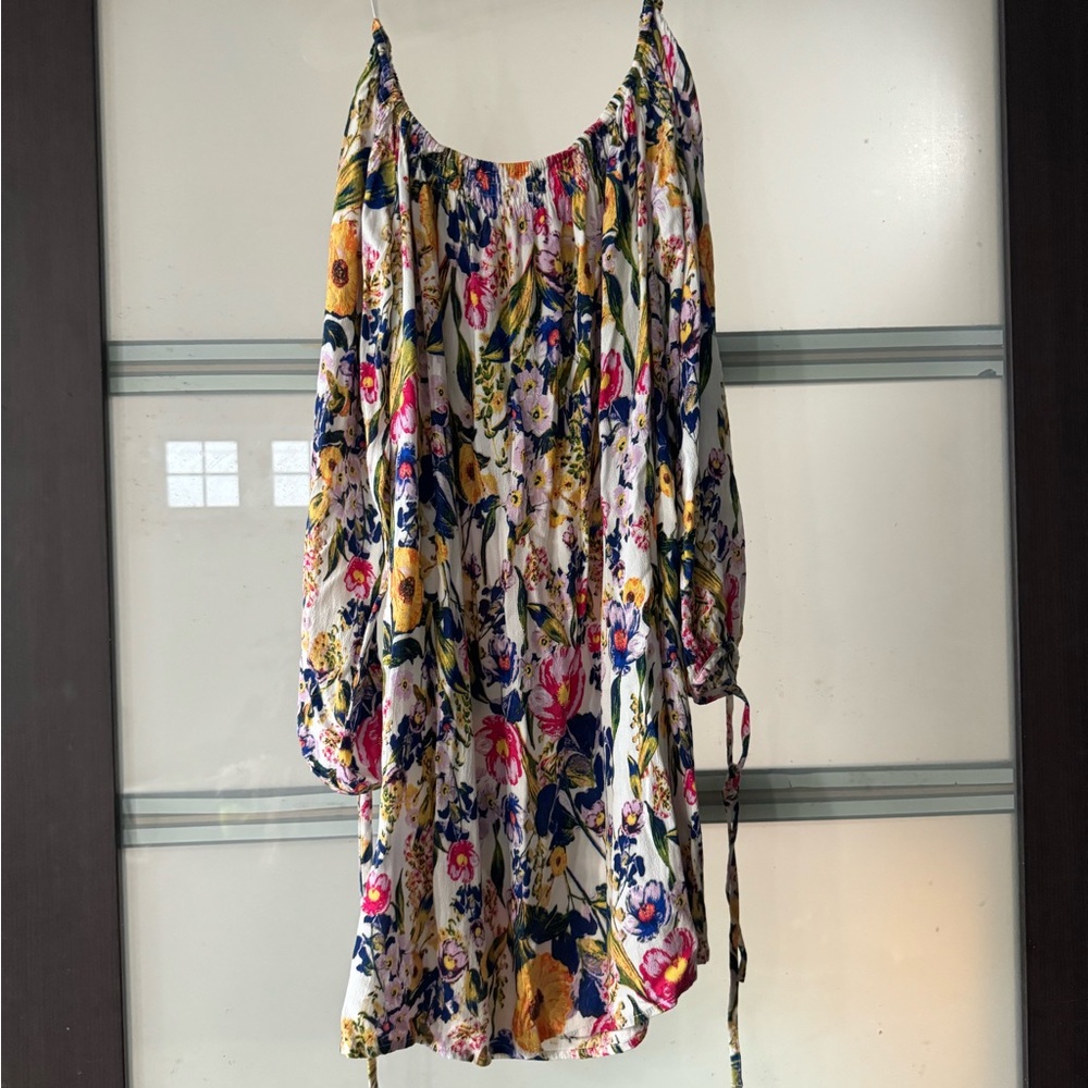 Mink Pink On or Off the Shoulder Floral Dress
